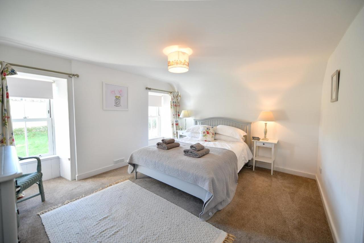 Longhill Farmhouse Whithorn エクステリア 写真
